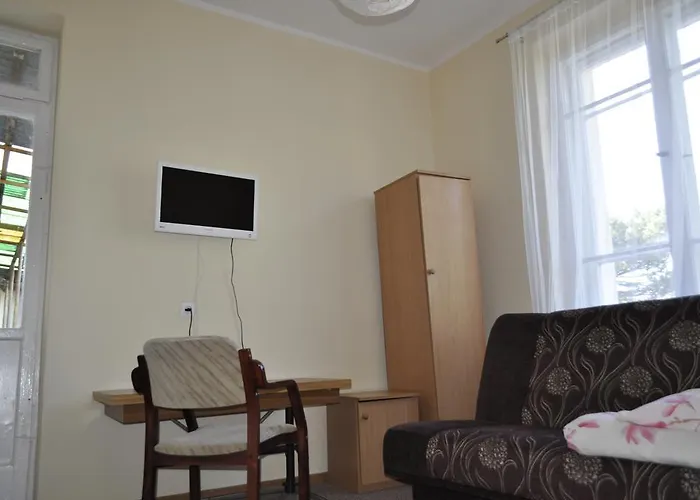 Ow Tecza Przy Plazy Krynica Morska